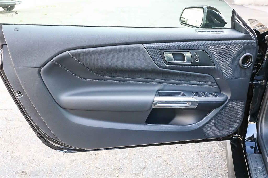 Thumbnail: 2026 Ford Mustang - 29