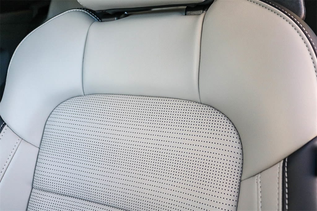 Thumbnail: 2026 Ford Mustang - 32