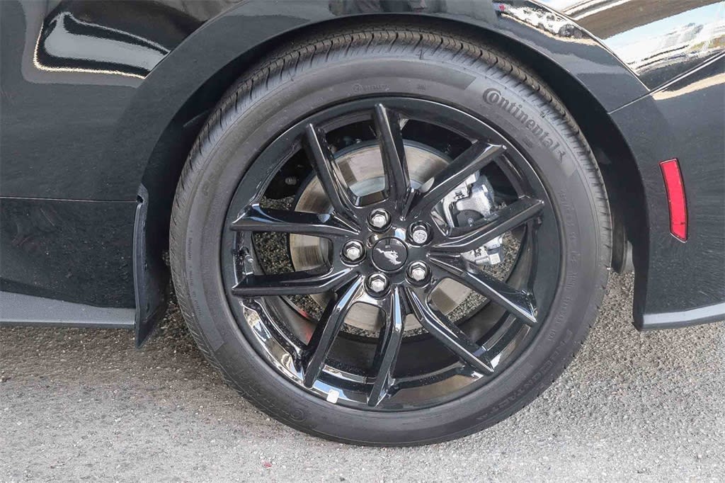 Thumbnail: 2025 Ford Mustang - 21