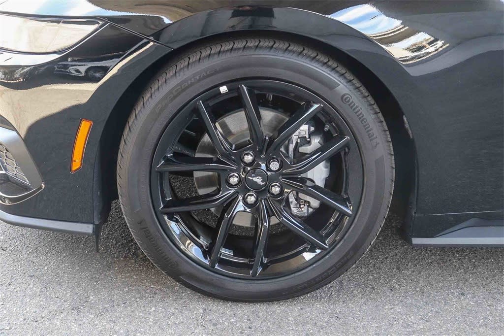 Thumbnail: 2025 Ford Mustang - 7