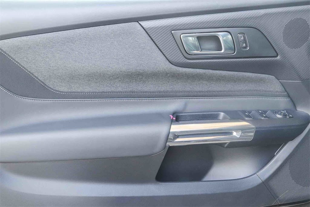 Thumbnail: 2025 Ford Mustang - 23