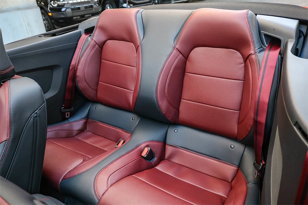 Thumbnail: 2025 Ford Mustang - 9