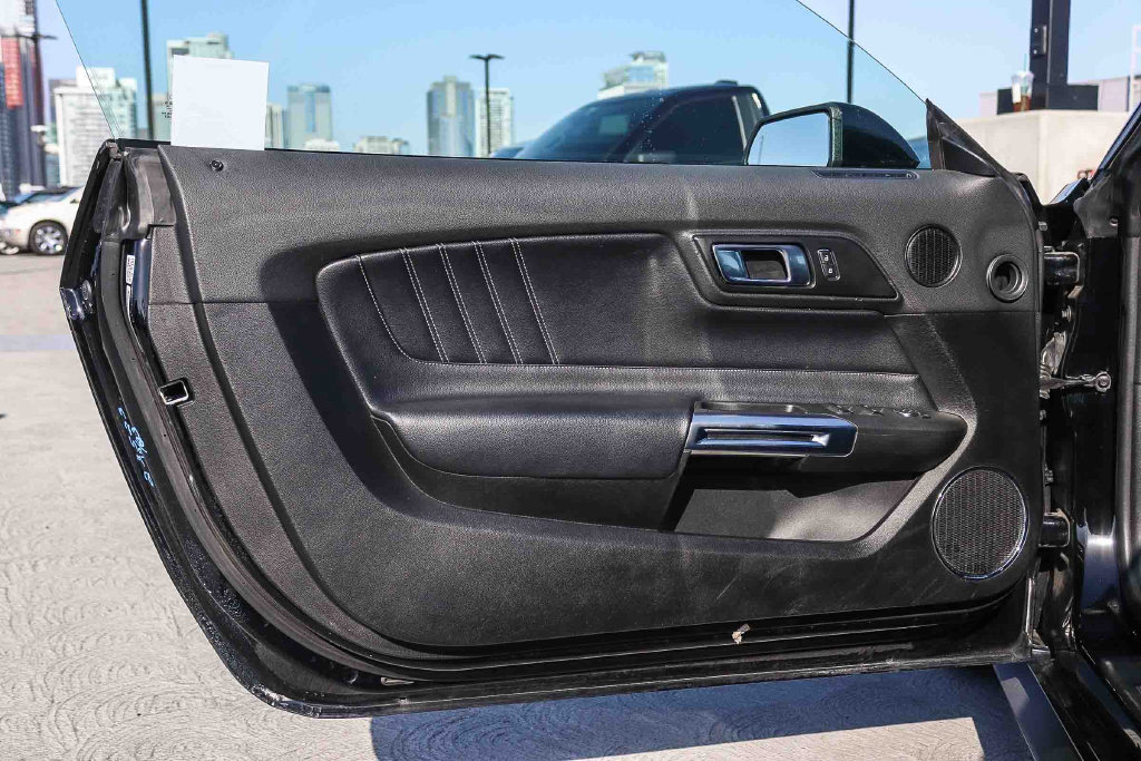 Thumbnail: 2022 Ford Mustang - 13