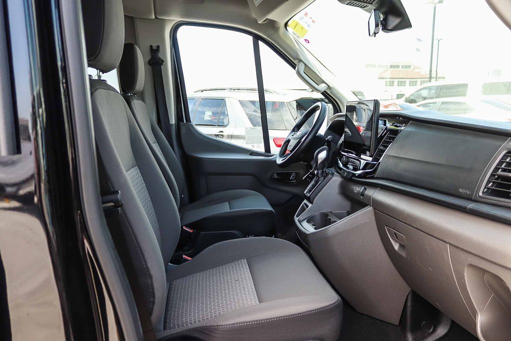 Thumbnail: 2025 Ford Transit Series - 9