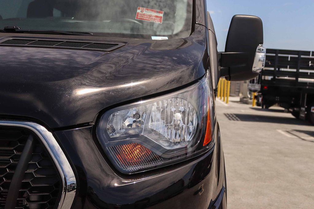 Thumbnail: 2025 Ford Transit Series - 19