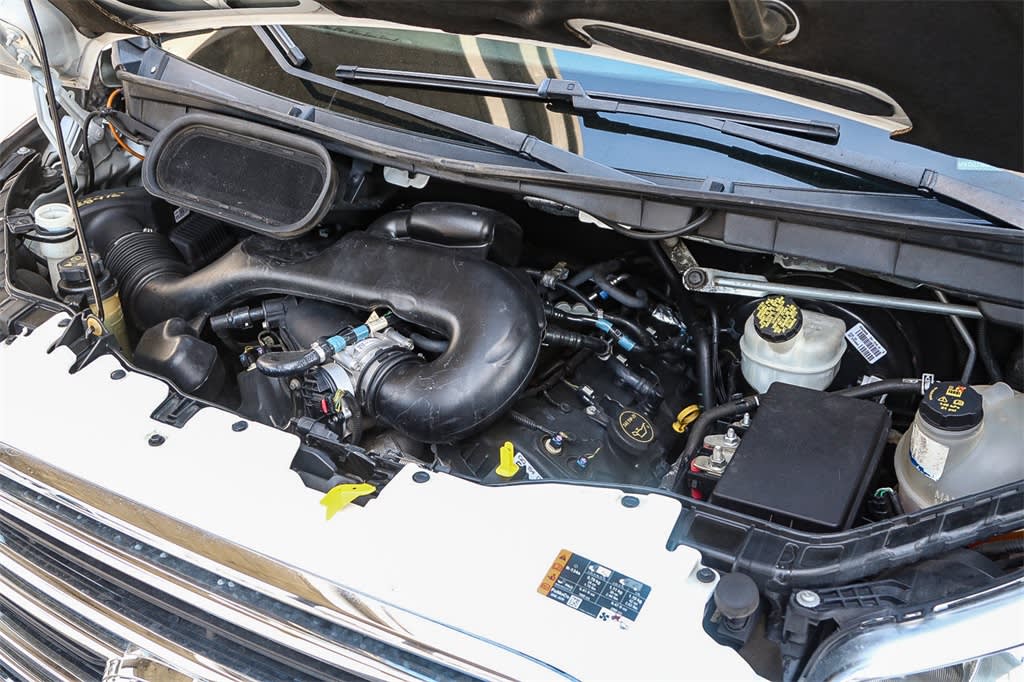 2018 Ford Transit Series 350 XLT 8