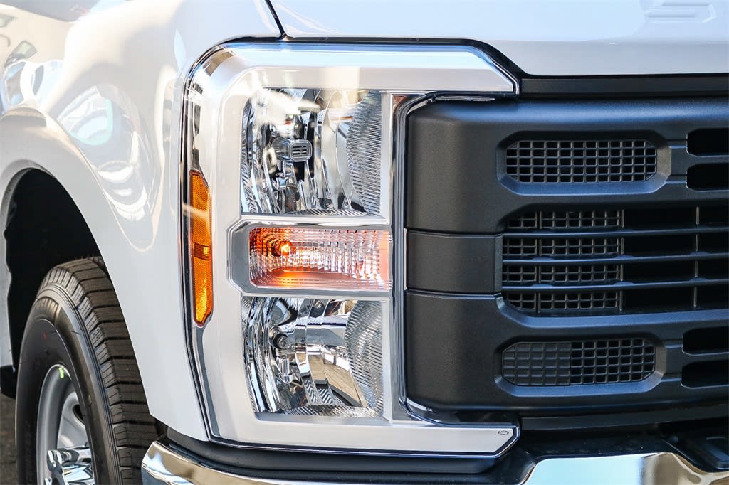 Thumbnail: 2026 Ford F-250 - 15