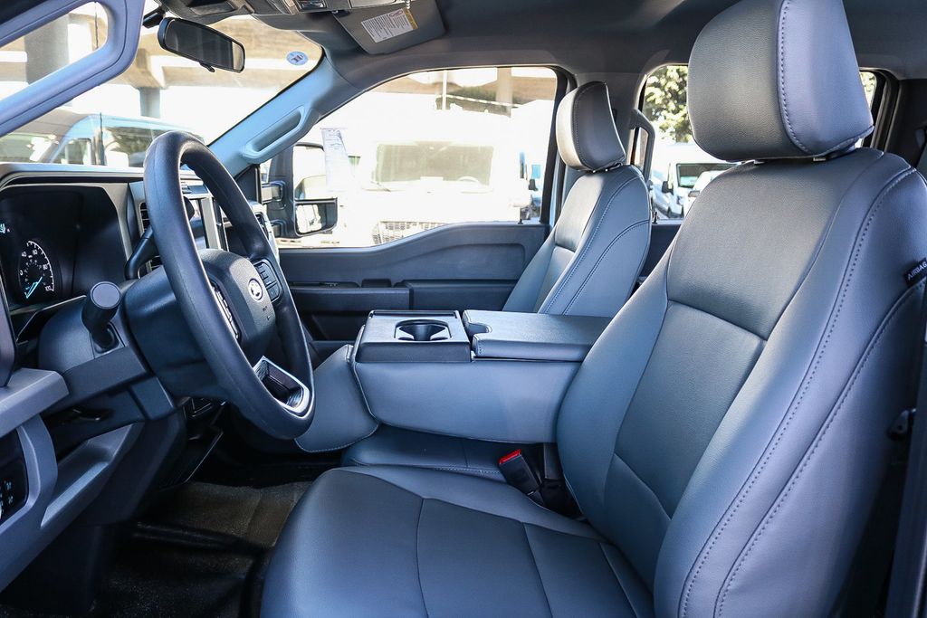 Thumbnail: 2026 Ford F-250 - 11