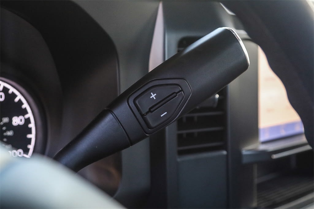 Thumbnail: 2025 Ford F-250 - 29