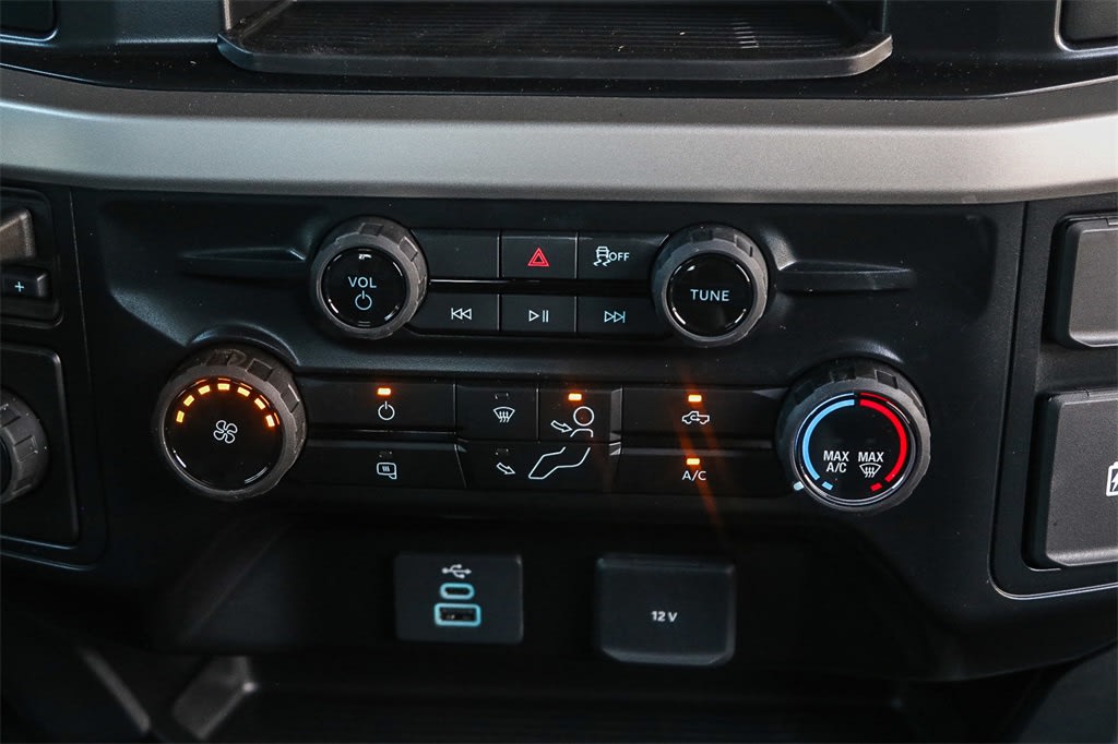 Thumbnail: 2025 Ford F-250 - 27