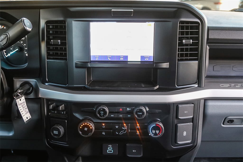 Thumbnail: 2025 Ford F-250 - 26