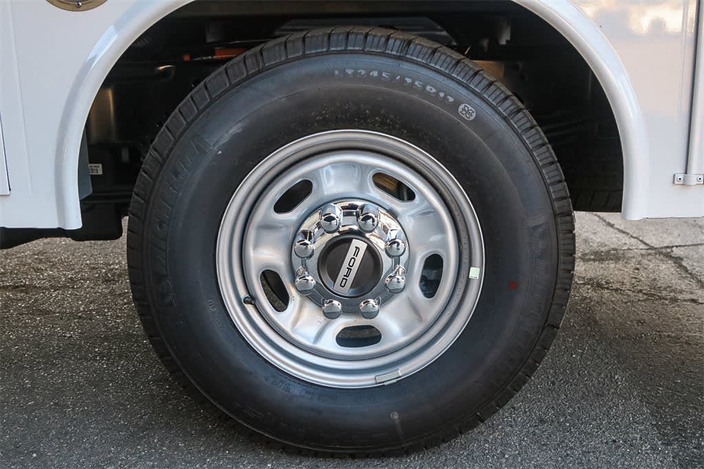 Thumbnail: 2025 Ford F-250 - 7