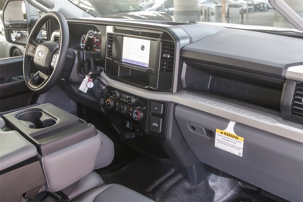 Thumbnail: 2026 Ford F-250 - 8