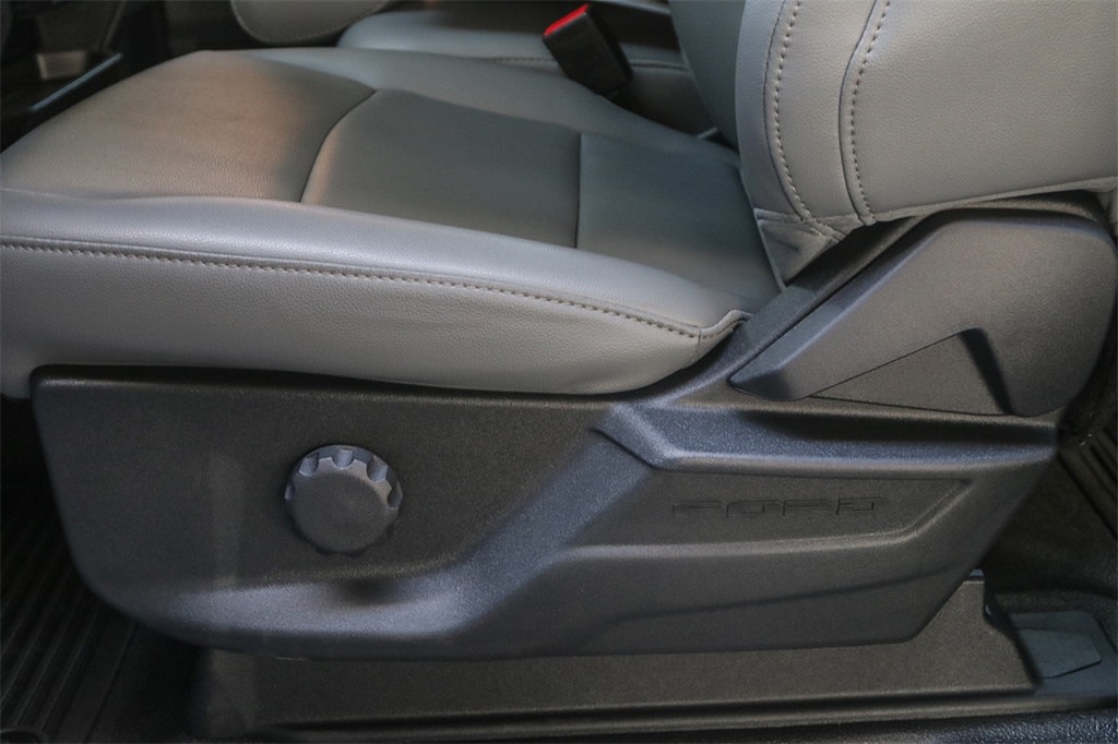 Thumbnail: 2026 Ford F-250 - 30