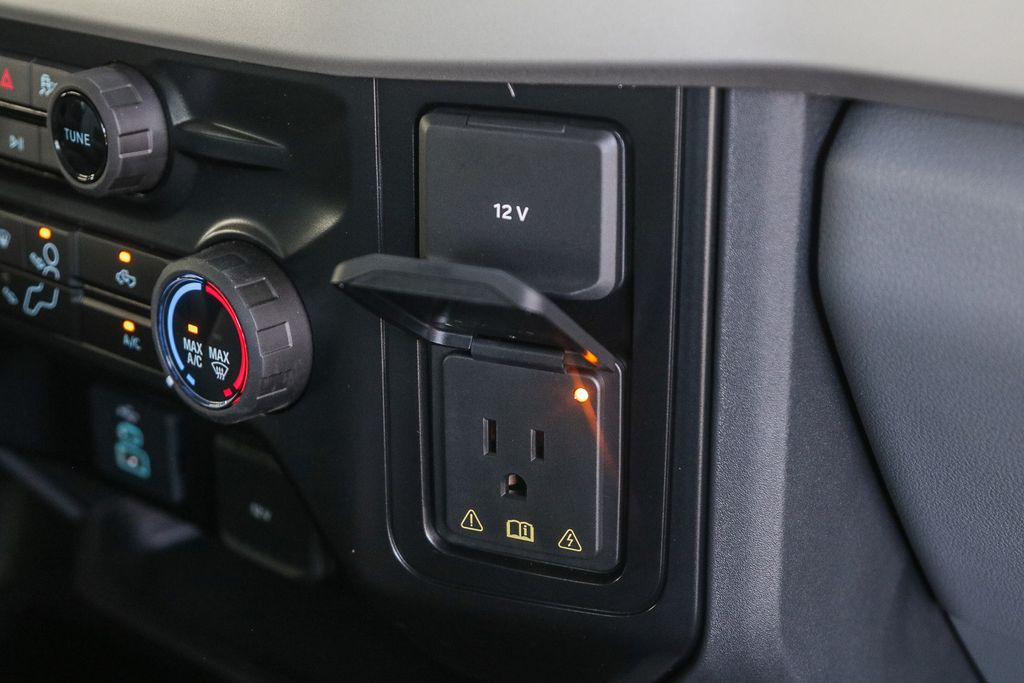 Thumbnail: 2026 Ford F-250 - 26