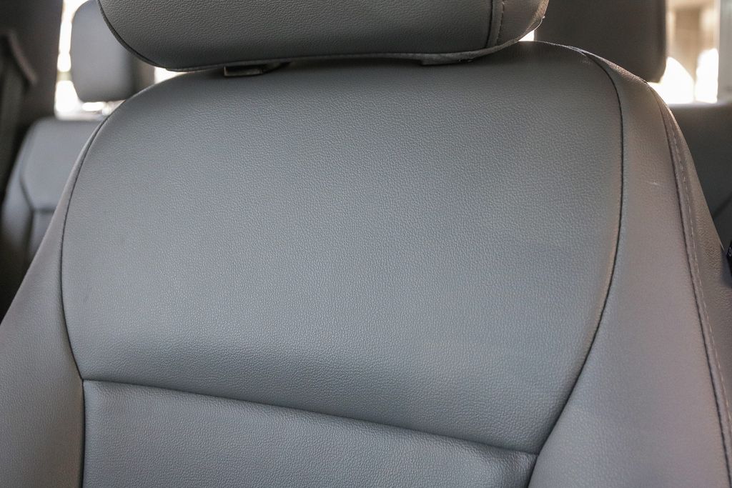 Thumbnail: 2026 Ford F-250 - 33