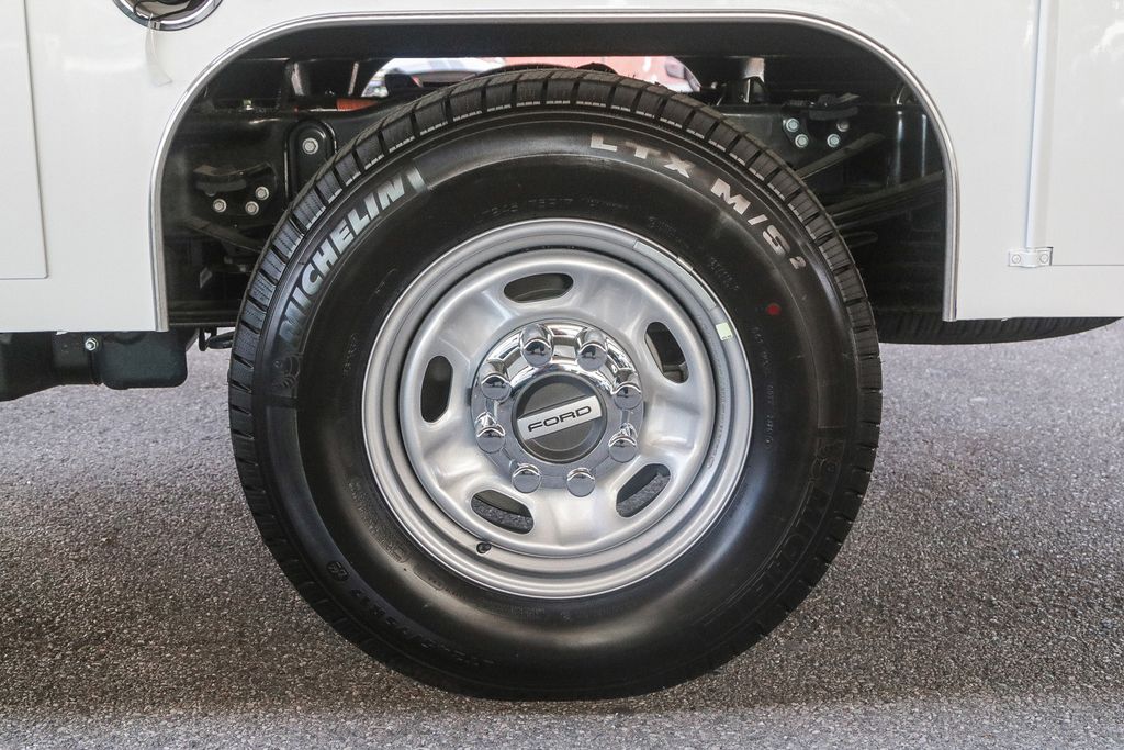 Thumbnail: 2026 Ford F-250 - 6