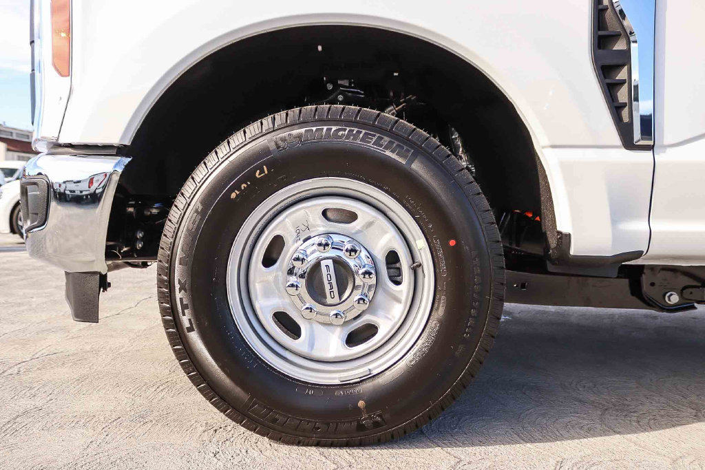 Thumbnail: 2026 Ford F-250 - 21