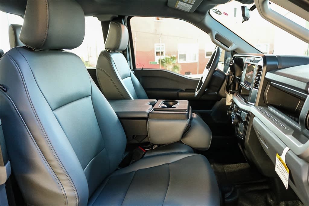 Thumbnail: 2026 Ford F-250 - 9