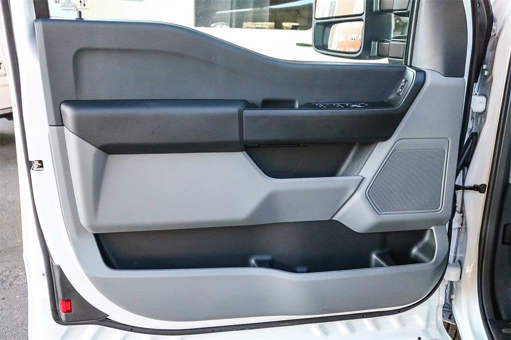 Thumbnail: 2026 Ford F-250 - 32