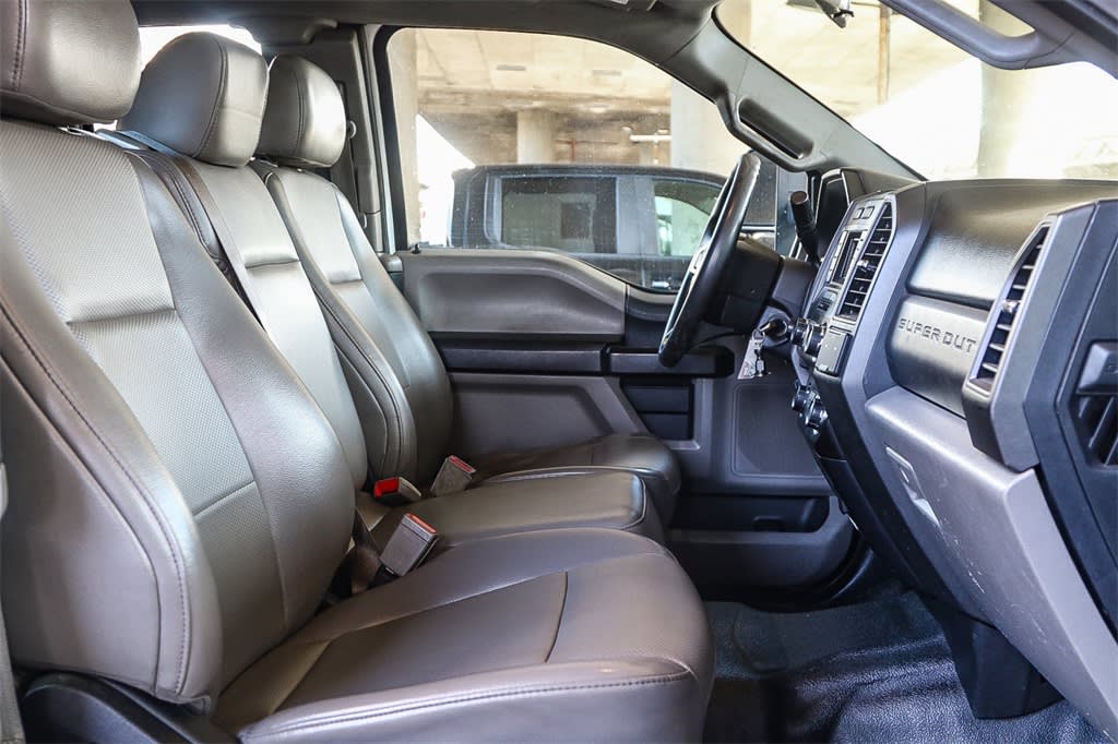 2018 Ford F-350 XL 7