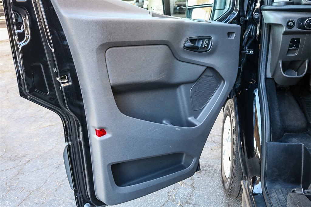 Thumbnail: 2022 Ford Transit Series - 24