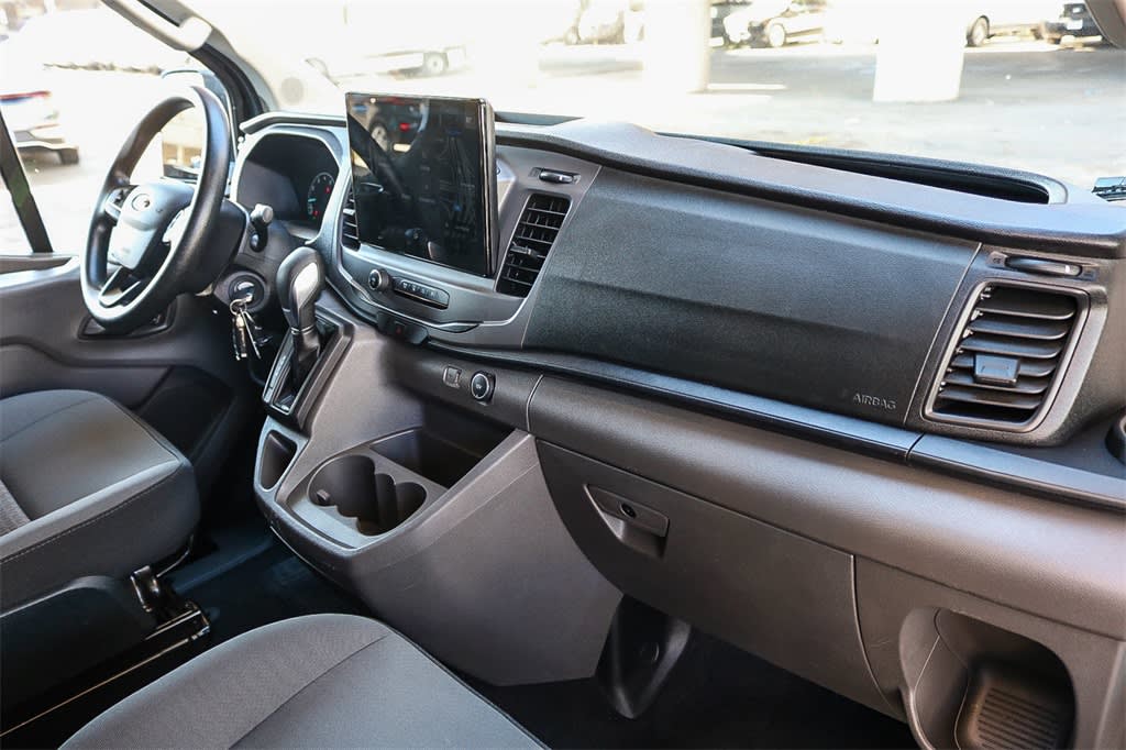 Thumbnail: 2022 Ford Transit Series - 7