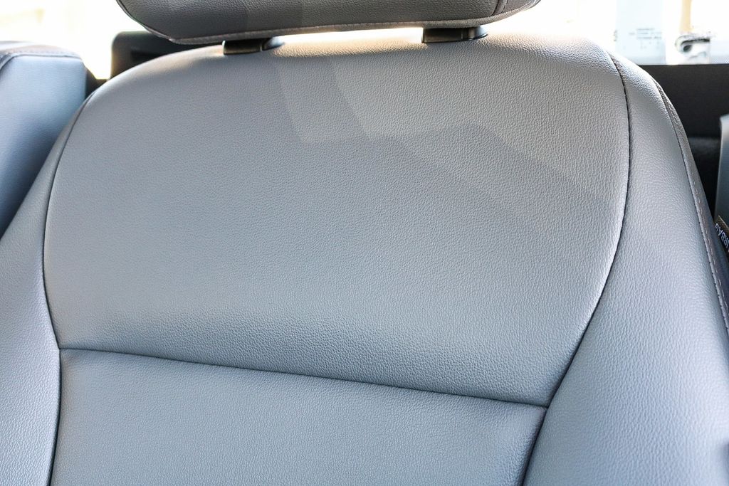 Thumbnail: 2026 Ford F-250 - 28