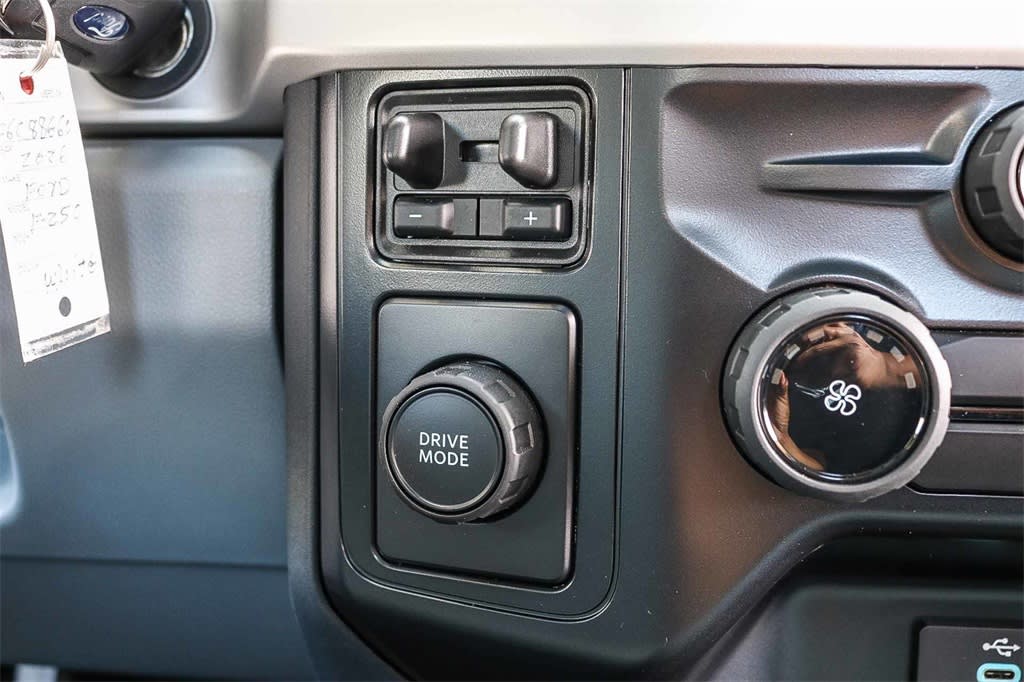 Thumbnail: 2026 Ford F-250 - 27