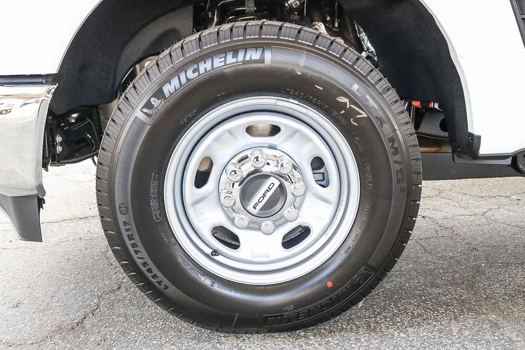 Thumbnail: 2026 Ford F-250 - 24