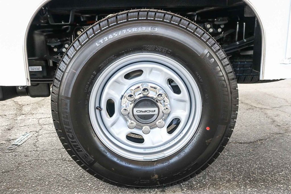 Thumbnail: 2026 Ford F-250 - 8