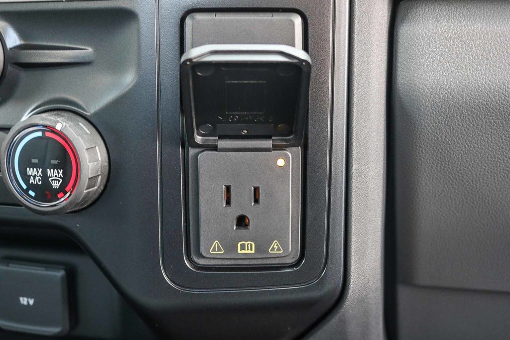 Thumbnail: 2026 Ford F-250 - 26