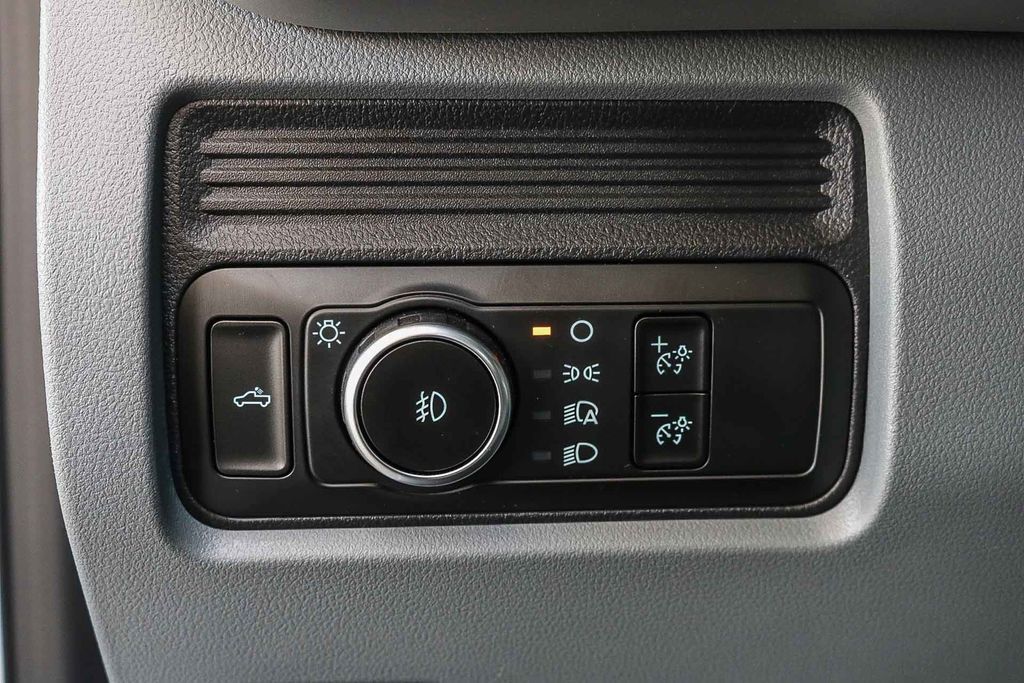 Thumbnail: 2026 Ford F-250 - 31