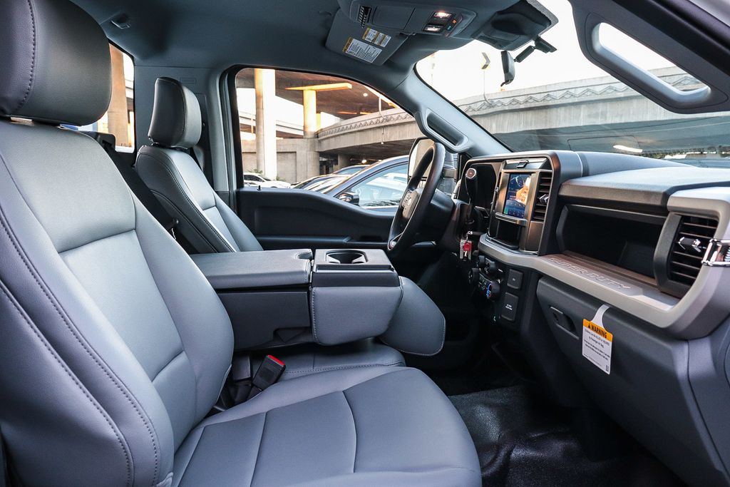 Thumbnail: 2026 Ford F-250 - 10