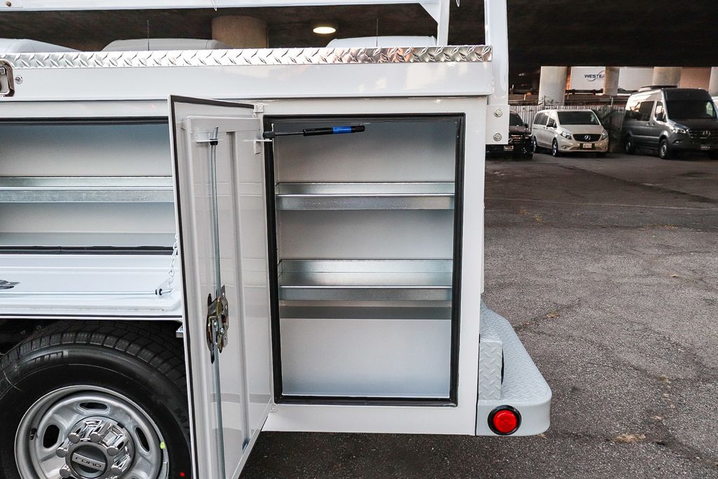 Thumbnail: 2026 Ford F-250 - 12