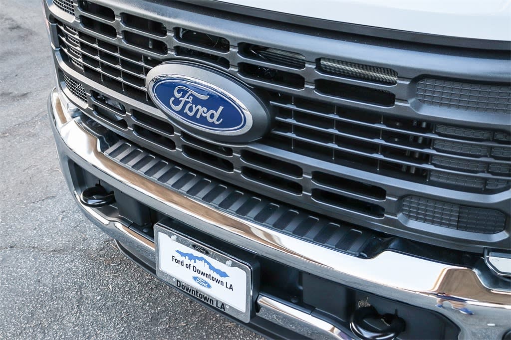 Thumbnail: 2026 Ford F-250 - 6