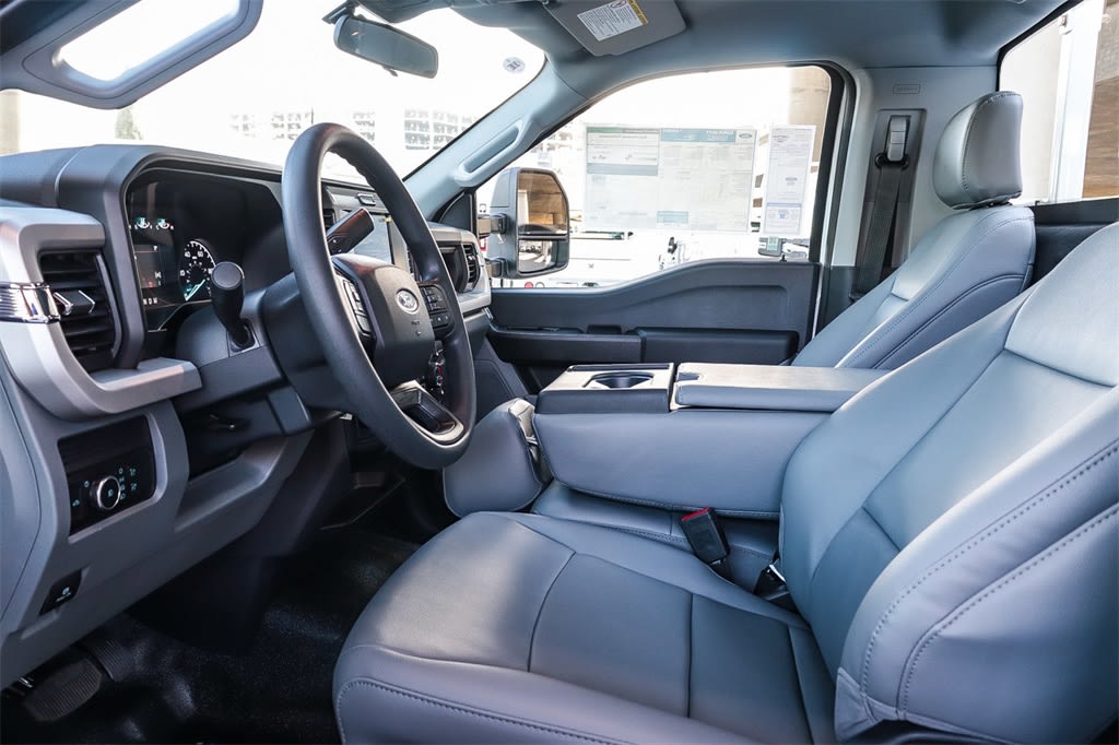 Thumbnail: 2026 Ford F-250 - 11