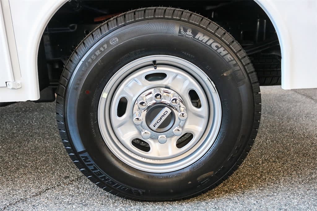 Thumbnail: 2026 Ford F-250 - 21