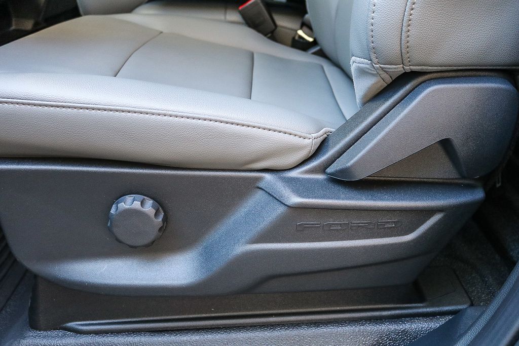 Thumbnail: 2026 Ford F-250 - 29