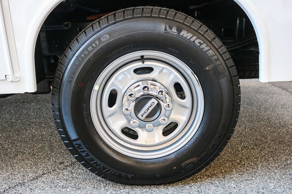 Thumbnail: 2026 Ford F-250 - 21