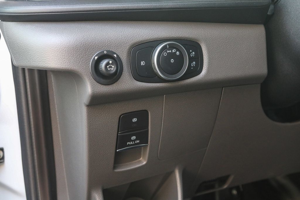 Thumbnail: 2025 Ford Transit Series - 32