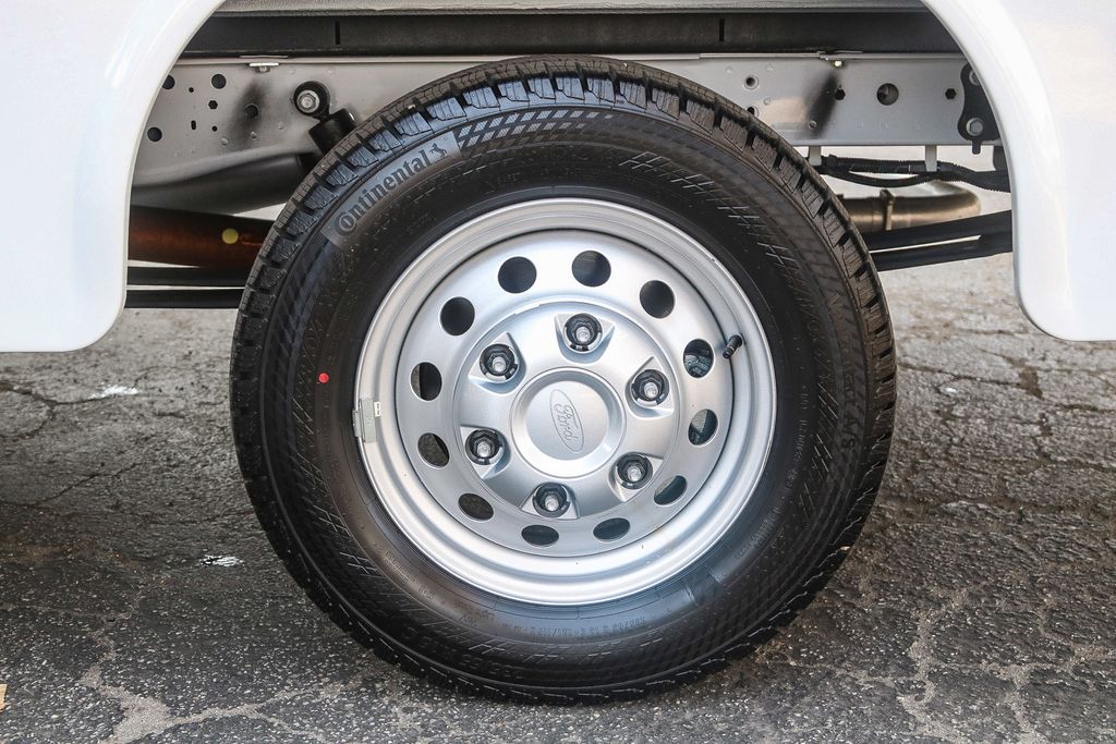 Thumbnail: 2025 Ford Transit Series - 6