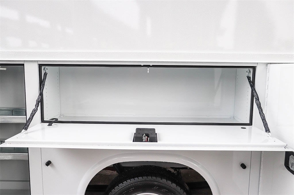 Thumbnail: 2025 Ford Transit Series - 30