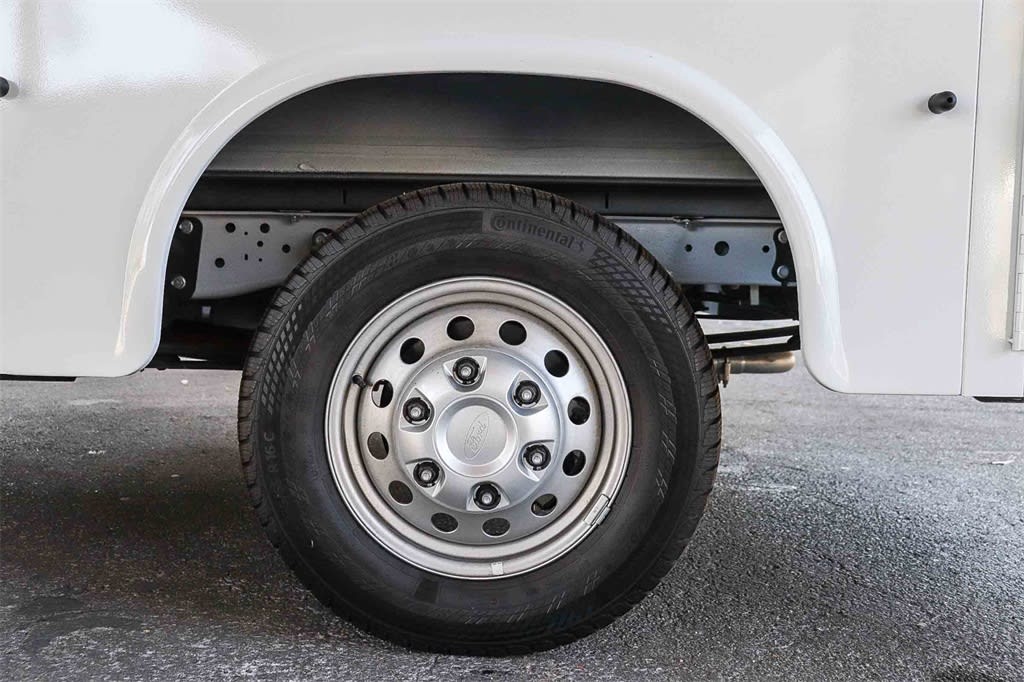 Thumbnail: 2025 Ford Transit Series - 7