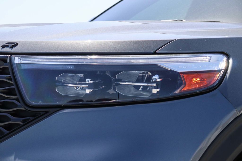 Thumbnail: 2023 Ford Explorer - 18