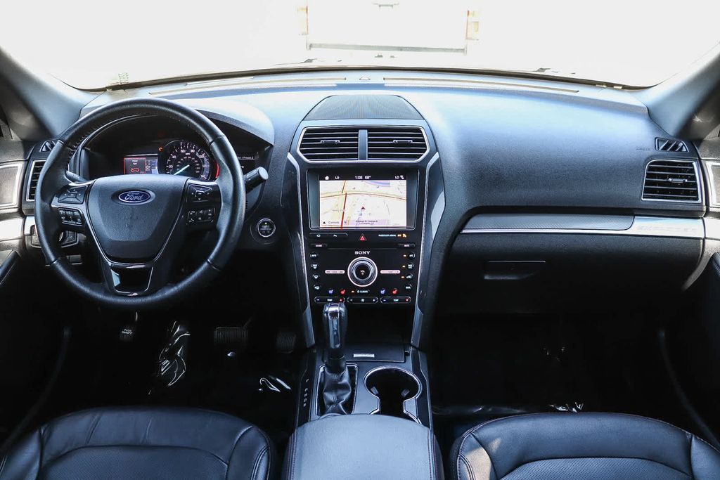 Thumbnail: 2019 Ford Explorer - 2