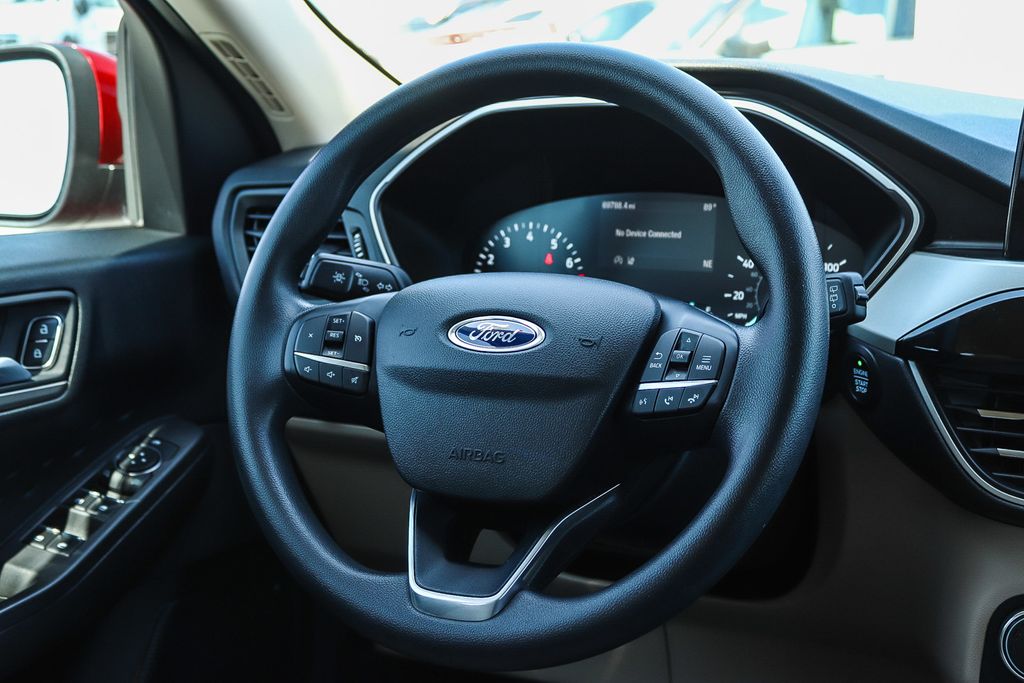Thumbnail: 2020 Ford Escape - 7