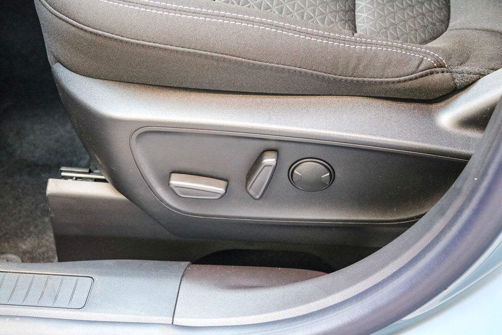 Thumbnail: 2024 Ford Escape - 24