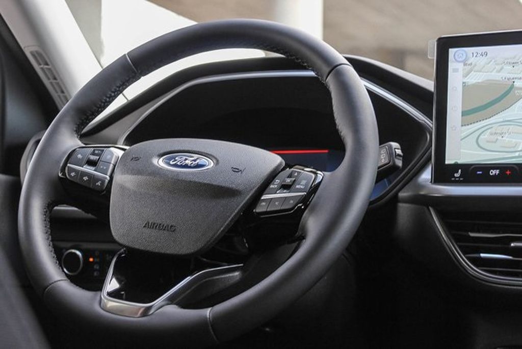 Thumbnail: 2024 Ford Escape - 9