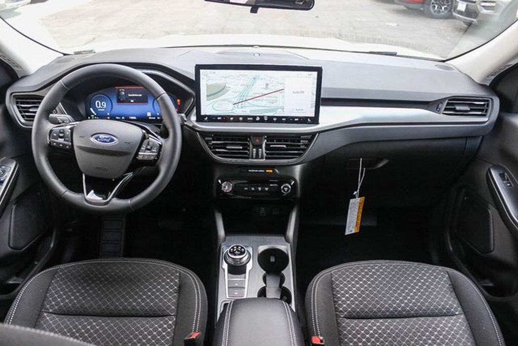 Thumbnail: 2024 Ford Escape - 3